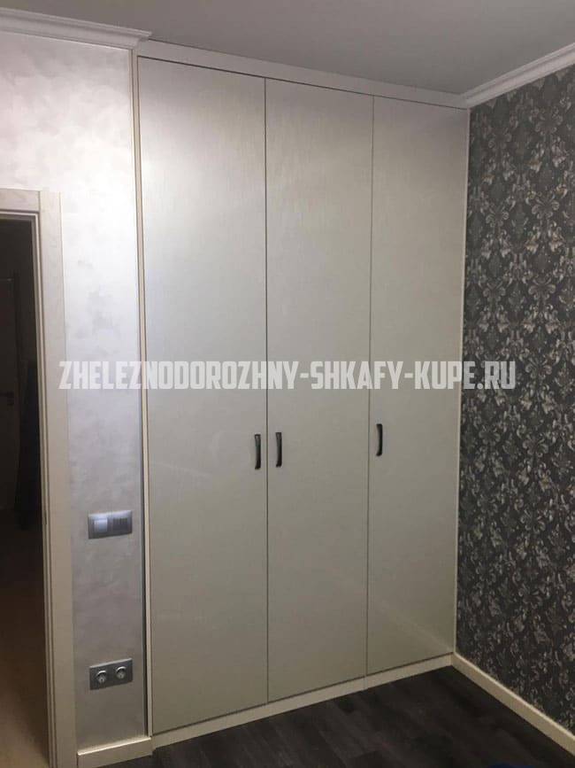 Распашные шкафы Железнодорожный